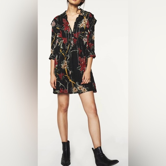 ba&sh Dresses & Skirts - ba&sh Paprika dress Size Medium EUC Black/Red/Gold/Green Striped Midi V-Neck